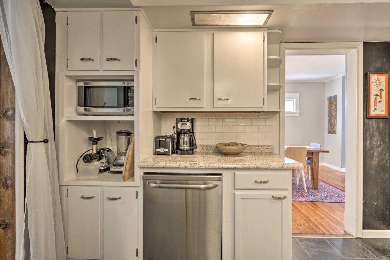 Comfortable Craftsman - 2 Miles To Ub Campus! Hébergement de vacances *