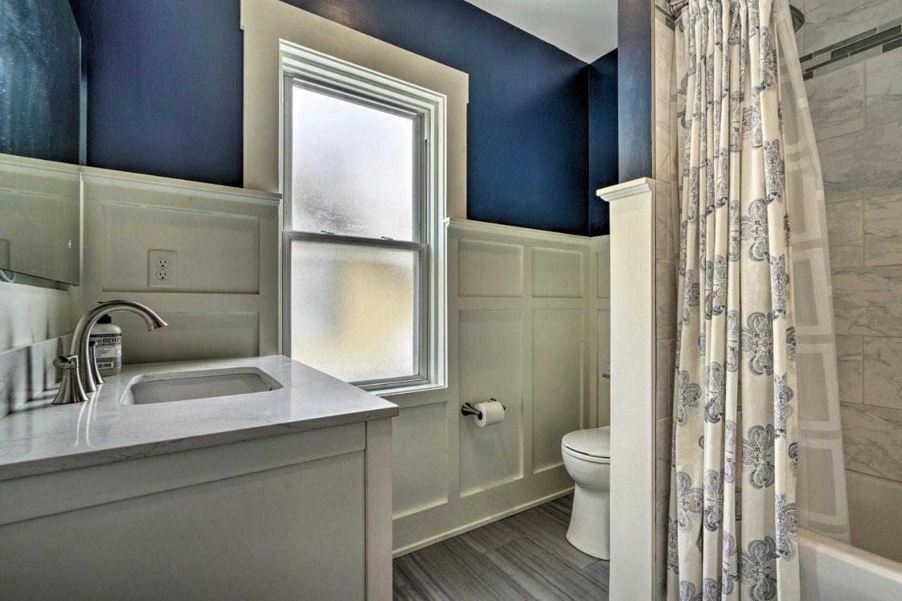 Comfortable Craftsman - 2 Miles To Ub Campus! Hébergement de vacances Buffalo
