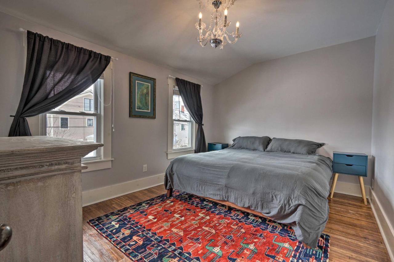 Hébergement de vacances Comfortable Craftsman - 2 Miles To Ub Campus!